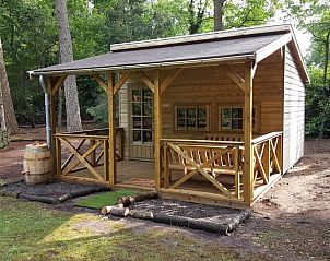 Charmant houten huisje naast Vakantiehuisje in Emst, ideaal voor natuurbeleving.