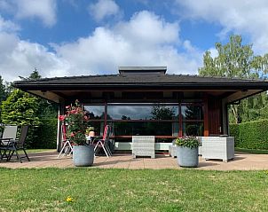 Ferienhaus in Ermelo in der Veluwe, Gelderland, mit groer Terrasse und grnem Garten, ideal fr einen erholsamen Aufenthalt in der Natur.