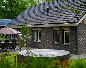 Verblijf 321152 - Vakantiewoning Veluwe - Groepsaccommodatie Specht | 10 persoons