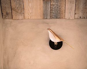 Stijlvolle wanddecoratie in Vakantiehuisje in Terwolde, Veluwe, Gelderland.