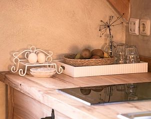 Keukenblad met fruit in Vakantiehuisje in Terwolde, Veluwe, Gelderland.