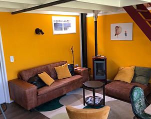 Gezellige woonkamer in Vakantiehuis in Elburg, 't Harde, Veluwe, Gelderland.