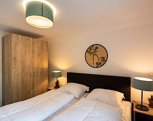 Modern bathroom with shower in Holiday home Sprielderbosch 28 'Berkenhoek' Veluwe.