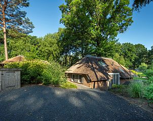 Front of Sprielderbosch 28 'Berkenhoek' in Putten, hidden in green Veluwe.