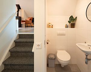 Badezimmer mit moderner Ausstattung in Ferienhaus Sprielderbosch 23 De Zwijnenstal, Ferienhaus in Putten, Veluwe.