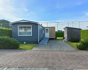 Verblijf 3220133 • Vakantiewoning Veluwe • Rolstoel vriendelijk chalet voor 2 personen in Putten 