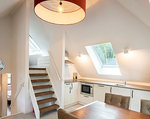 Modern kitchen in Holiday home Sprielderbosch 38 The Wooden Owl, with lots of light in Putten, Veluwe.