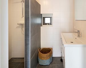 Dubbele slaapkamer in Vakantiewoning Sprielderbosch 44 Green Balance, vakantiehuis op de Veluwe in Putten met veel licht.