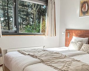 Second bedroom in Holiday home in Voorthuizen, Veluwe, with forest view.