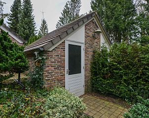 Vrijstaande woning in Vaassen, Gelderland, met natuurlijke omgeving en rust.