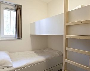 Slaapkamer met stapelbed in Chalet in Otterlo, Veluwe, Gelderland.