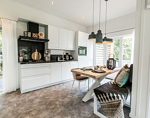 Guest house 3231113 - Holiday property Veluwe - Lodge Royal 4 personen Wellness (Spa)