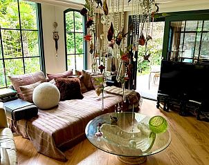 Gezellige woonkamer in Huisje in Doornspijk, vakantiehuis op de Veluwe, Gelderland.