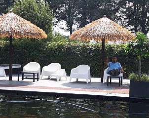 Guest house 325102 - Chalet Veluwe - Van Luttikhuizen chaletverhuur Zwaantje 1