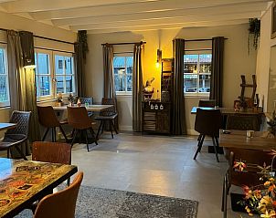 Cozy indoor area of Holiday Home in Lieren, ideal for relaxation in the Veluwe.