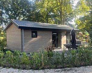 Rustiek vakantiehuis Huisje in Lieren omgeven door natuur in Gelderland.