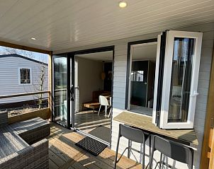 Gezellige binnenruimte van Vakantiehuis in Lieren, Veluwe, Gelderland met moderne inrichting.