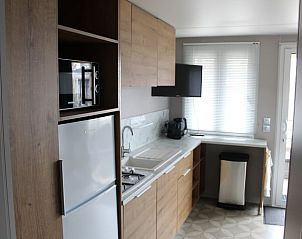Complete keuken in Vakantiehuis in Lieren, Veluwe, Gelderland met moderne apparatuur.