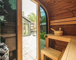Guest house 325359 - Holiday property Veluwe - Doornenburg Lodge Comfort met Hottub & Sauna