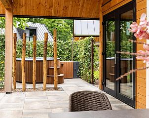 Verblijf 325527 - Vakantiewoning Veluwe - Bos Villa met Hottub | 6 personen