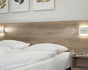 Tweede slaapkamer met eenpersoonsbedden in Coldenhove 8-persoons bungalow, Eerbeek, Veluwe.