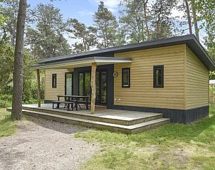 Gezellige stacaravan Rabbit Hill in Nieuw Milligen Veluwe, omgeven door natuur en rust.