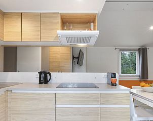 Volledig uitgeruste keuken in Rabbit Hill 6-persoons mobile home, Nieuw Milligen, Veluwe