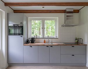 Keuken in Huisje in Nijkerk, vakantieaccommodatie Veluwe, Gelderland.