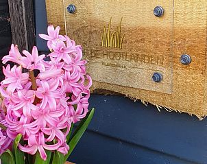 Welkomsbord met bloemen in vakantiehuis Klarenbeek, Veluwe, Gelderland