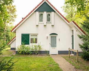 Verblijf 341320 • Bungalow Noordwest Groningen • Natuurdorp Suyderoogh | 4-persoons bungalow | 4C 