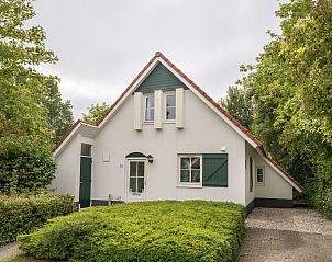 Verblijf 341380 • Bungalow Noordwest Groningen • Natuurdorp Suyderoogh | 4-persoons bungalow | 4CE 
