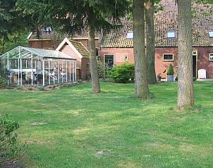 Huisje in Ter Apel, vakantiehuis in Zuidoost Groningen met ruime tuin en serre, ideaal voor natuurliefhebbers.