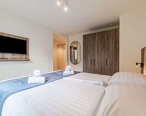 Luxe slaapkamer in Vrijstaande woning in Sellingen, Zuidoost Groningen met moderne details.