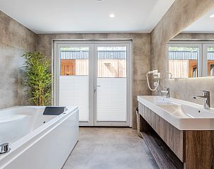 Verblijf 350636 - Bungalow Zuidoost Groningen - 4-persoons wellness bungalow | 4ELW