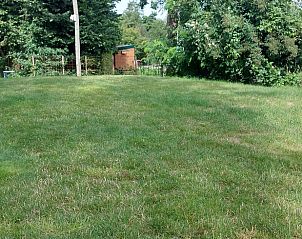 Ervaar de groene rust rondom Vakantiehuisje in Muntendam, Zuidoost Groningen, ideaal voor een rustige vakantie.