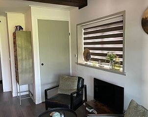 Gezellige zithoek in Vakantiehuisje in Noordwijk, Zuidwest Groningen.