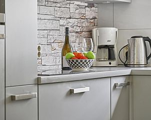 Moderne badkamer in Villa Christina vakantiehuis in Stevensweert, Midden Limburg.