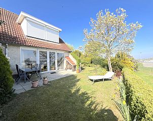 Guest house 370223 • Holiday property Midden Limburg • Aan de oever 