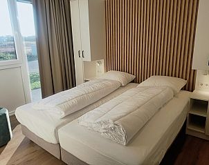 Verblijf 372224 - Vakantiewoning Midden Limburg - Waterzicht Villa Modern | 6 Pers