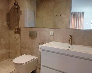 Verblijf 372224 - Vakantiewoning Midden Limburg - Waterzicht Villa Modern | 6 Pers