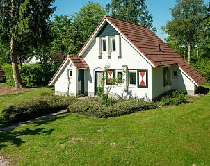 Guest house 373230 • Bungalow Midden Limburg • Landgoed Aerwinkel | 6-persoons bungalow | 6C2 