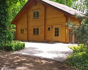 Guest house 374114 - Chalet Midden Limburg - Chalet Bergsche Hoeve