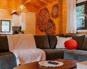 Verblijf 374115 - Vakantiewoning Midden Limburg - Wellness Boshuisje met Sauna/Hottub