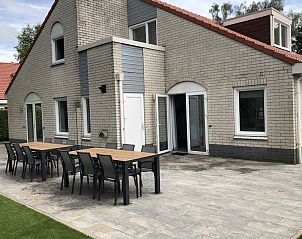 Verblijf 382723 • Vakantiewoning Noord Limburg • Luxe villa 12 