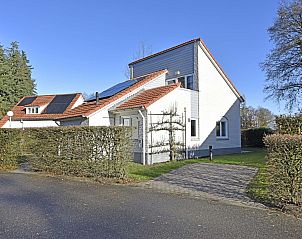 Verblijf 382726 • Vakantiewoning Noord Limburg • Buitenverblijf 5 