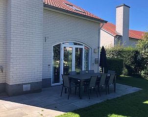 Verblijf 382728 • Vakantiewoning Noord Limburg • Luxe villa 8 