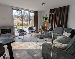 Gezellige zithoek in de vrijstaande woning in Belfeld, Noord Limburg.
