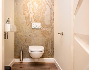 Guest house 384055 - Holiday property Noord Limburg - Bos Cottage met Sauna en Bubbelbad