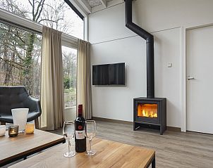 Guest house 384752 - Bungalow Noord Limburg - De Lommerbergen | 5-persoons bungalow | 5B
