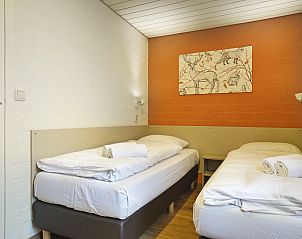 Guest house 384754 - Bungalow Noord Limburg - De Lommerbergen | 8-persoons bungalow | 8B